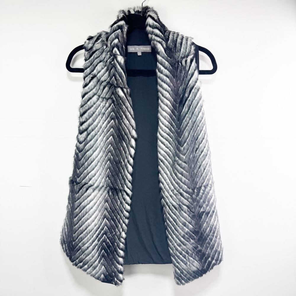 Lola & Sophie Faux Fur Chevron Striped Sleeveless Cardigan Vest Black White Sz S